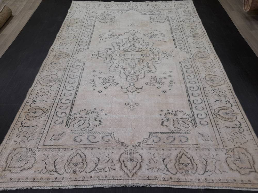 Neutral Rugs 6.4 x 9.3 ft Vintage Neutral Rug Muted Oushak Rug, Rustic Rug, Turkish Rug, Muted Farmhouse Rug, Wool rug Vintage Oriental Rug