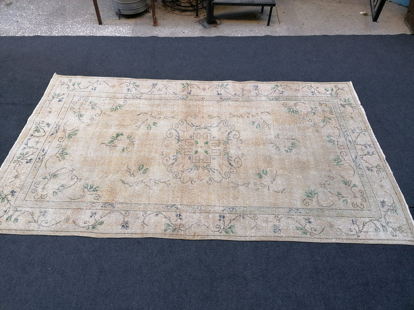 Oushak turkish rug, vintage rug,kitchen rug 8'6x4'10