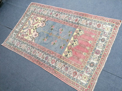 Anatolian wool rug, vintage handmade knotted rug,bohemian area rug 4x6'5 ft