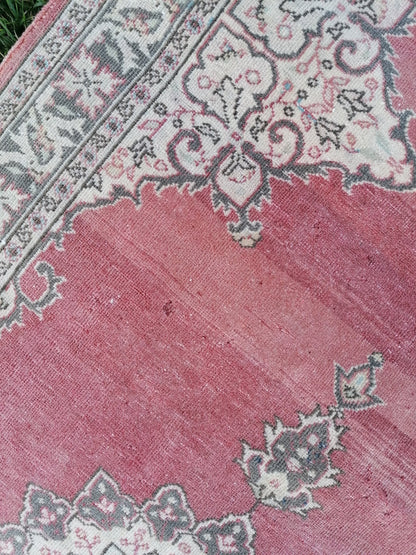 Runner rug,8'5x3' turkish runner rug, hallway runner rug,kitchen runner rug, vintage runner rug,oushak runner rug, runer,