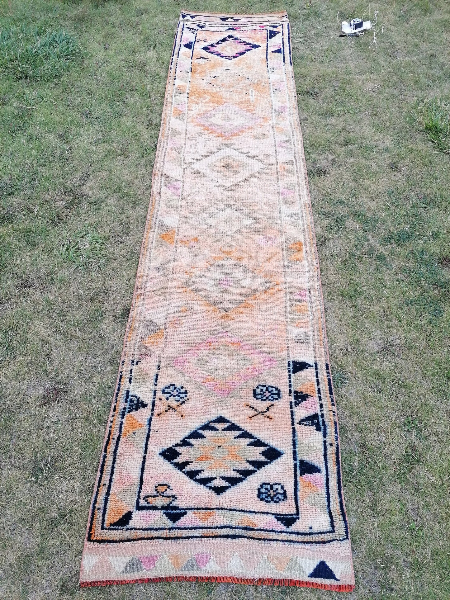 Vintage turkish runner rug, vintage runner rug, 2'9x11'9 hand made wool rug, kitchen rug, hallway runner rug,