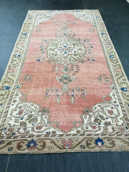 8.7 x 4.6 OUSHAK RUG TURKISH Oushak Rug Vintage Oushak Runner Rug Vintage Runner Rug Wool Oushak Rug Hand Made Rugs Vintage Turkish Rug