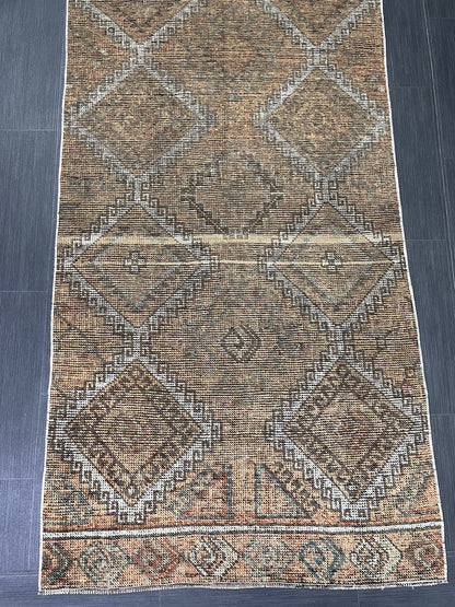 Antique Handmade Runner RUG 3.3 x 10.3 TURKISH Oushak Rug Vintage Runner Rug Vintage Runner Rug Wool Oushak Rug Hand Made Rug Vintage Rug