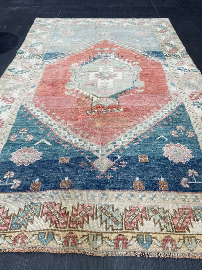 Hand Knotted Rug, Oushak Rug, Vintage 4 x 6.4 Rug Handmade Turkish Rug, Persian Rug, Vintage Rug, Wool  Antique Rug