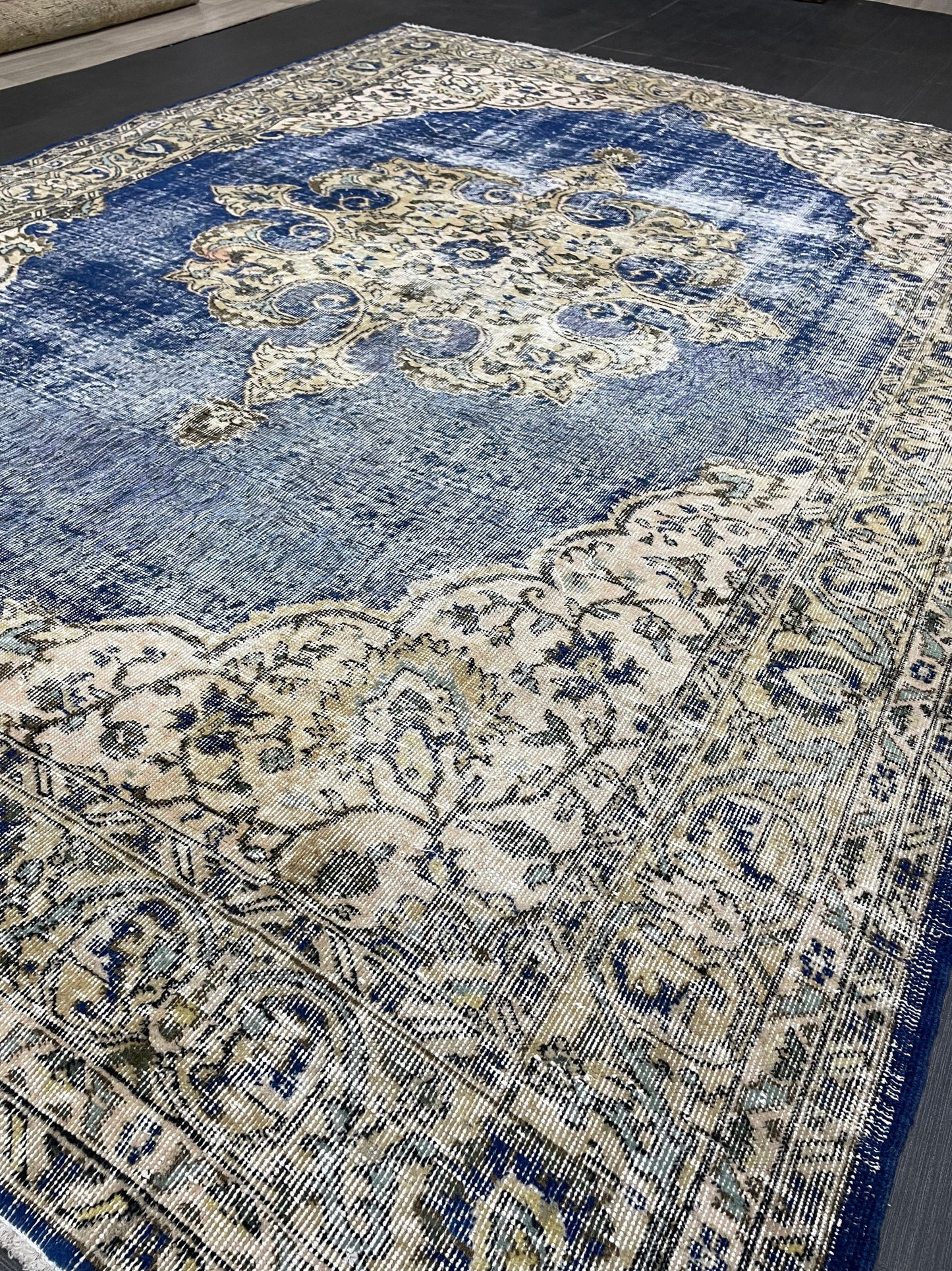 Large Distressed OUSHAK RUG 6.7 x 9.5 TURKISH Oriental Rug Vintage Persian Rug Vintage Rug Wool Oushak Rug Hand Made Rug Vintage Turkish Rug