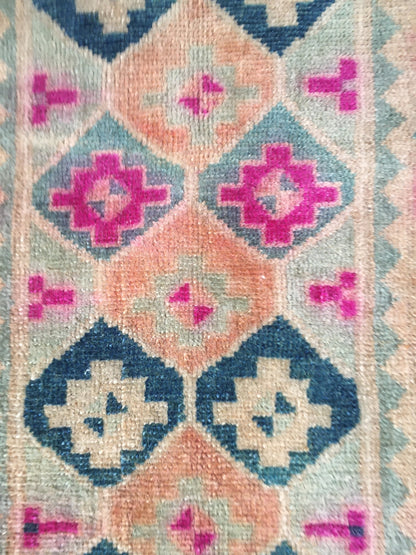 1.5x3.2 feet wool pink muted handmade small rug, vintage turkish kitchen mini area rug, oushak floor small bedroom rug, bohemian mini rugs