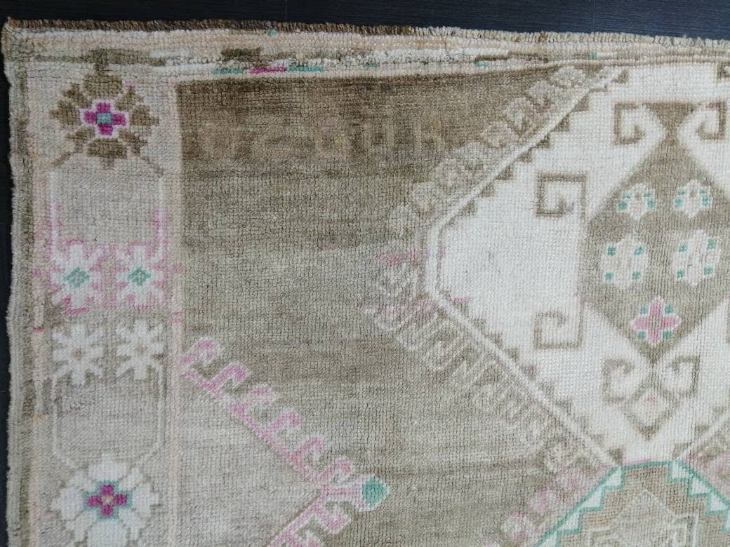 OUSHAK RUG 7 x 11.6 Vintage Rug Vintage Muted Rug Muted Wool Neutral Rug Hand Made Rugs Vintage Turkish Rug Kars Rug Oriental Rug 7x12 Nomad