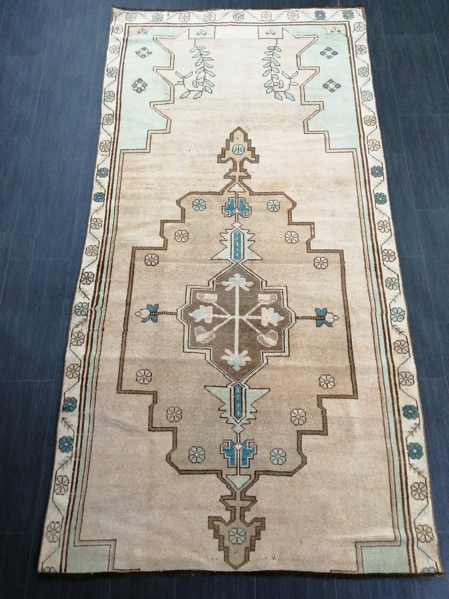 Oushak Runner Rug 4 x 8.2 ft Vintage Runner Rug Vintage Runner Rug Hallway Runner Rug Kitchen Runner Rug Wool Runner Rug Wool Oushak Rug