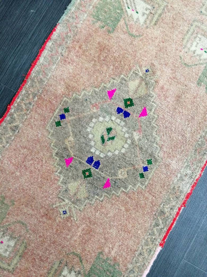 Vintage Turkish Rug Mini Rug Small Area Rug Turkish Rug Oushak Rug Persian Hand Made Rug Oriental Vintage Rug Door Mat