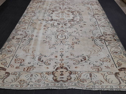 Neutral Oriental Rug TURKISH Rug 6 x 9.6 Distressed Vintage Antique Rug Vintage Wool Distressed Rug Neutral Hand Made Rug