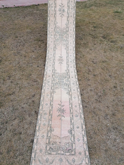 2 x 13 Runner rug patchwork runner, vintage hallway runner rug, Distressed Runner