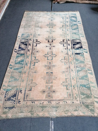 Muted oushak rug 5x8'10large turkish rug,vintage wool rug, hand made rug, living room rug