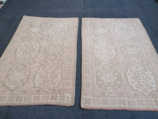 2'9x4'2 muted soft colors rug, faded vintage wool rug, pastel turkish oushak rug, entery rug
