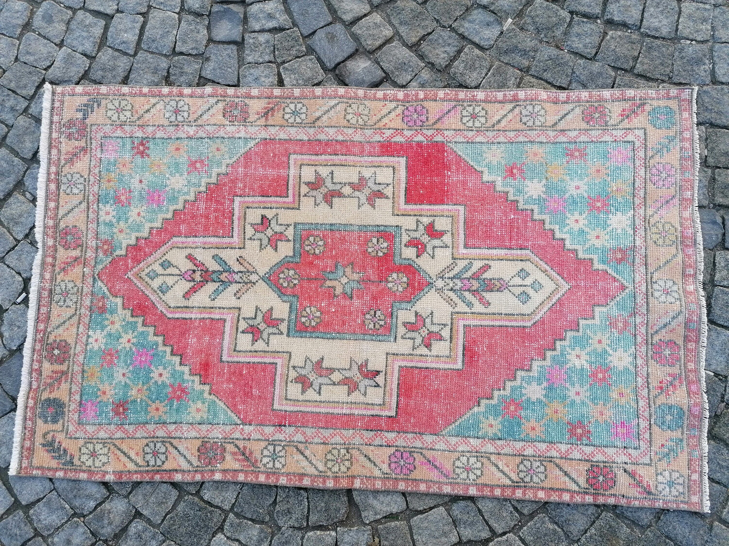 6'7x3'4 turkish rug,turkish vintage rug,oushak vintage rug,vintage rug,kitchen rug, vintage anatolian rug,unique hand made rug,bohemian rug