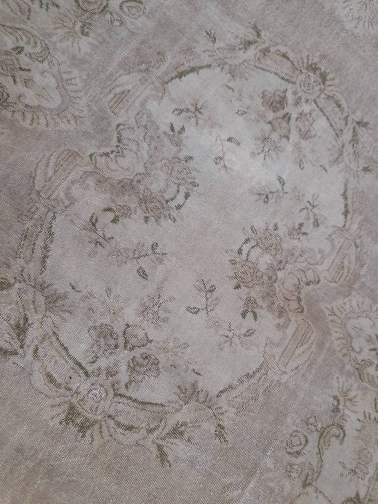 Muted Turkish muted Vintage Antique Rug Vintage Wool Muted Oriental Rug 6.3 x 9.8 Hand Made Rug Hand Knotted  Rug Neutral Wool on wool rug