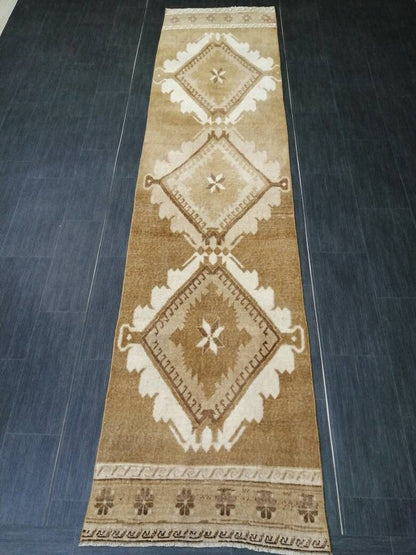 Neutral Runner Rug 2.5 x 10.7 Turkish Runner Rug Vintage Runner Rug Hallway Runner Rug Kitchen Runner Rug Neutral Wool Runner Rug