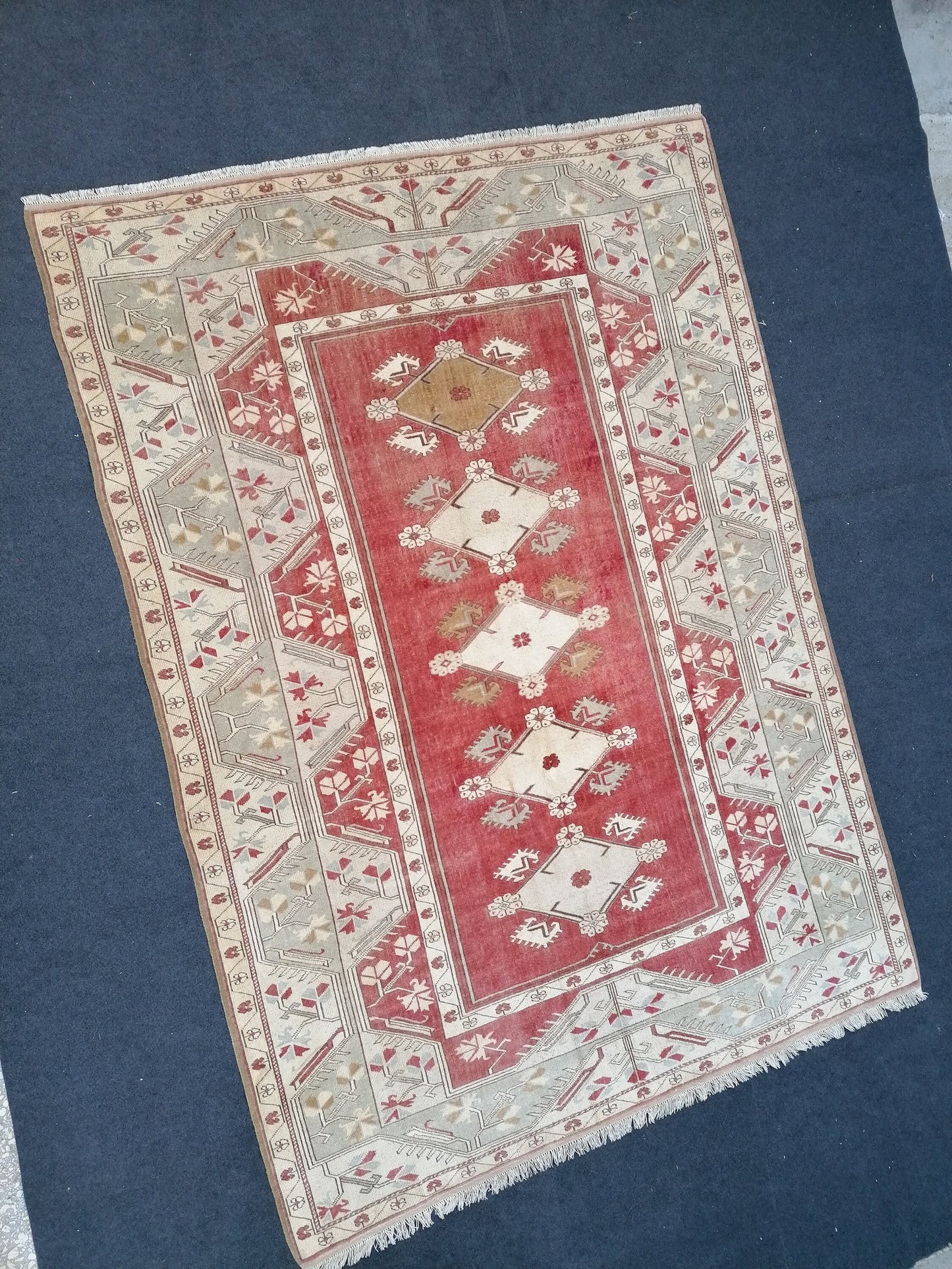 9'5x7'11 oushak turkish rug, vintage turkish rug,oushak vintage rug,vintage rug,kitchen rug,vintage anatolian rug,unique hand made bohemian