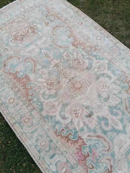 Turkish rug, vintage rug 4'2x8'3 oushak bohemian rug, area rug