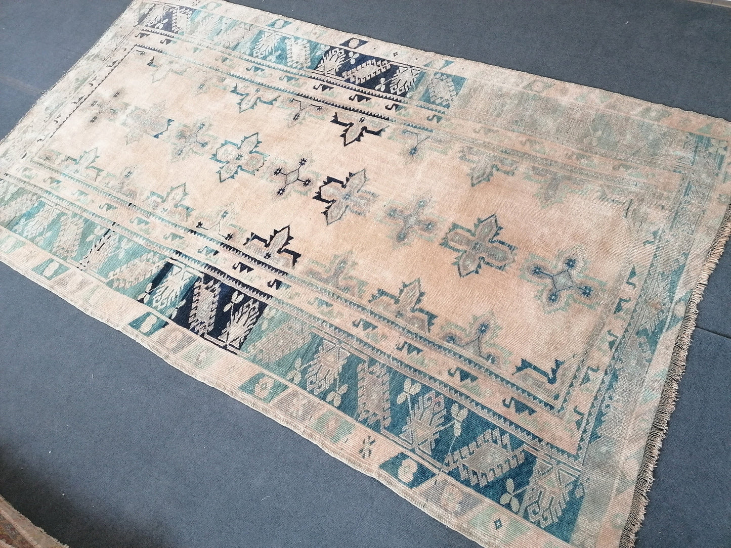 Muted oushak rug 5x8'10large turkish rug,vintage wool rug, hand made rug, living room rug