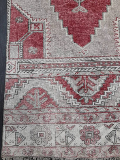 Vintage Oushak Runner Rug Turkish Runner Rug 2.8 x 11 Vintage Runner Rug Hallway Runner Rug Kitchen Runner Wool Runner Rug Wool Oriental Rug