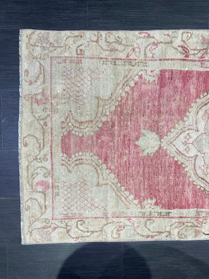 Antique Rug, Vintage 3 x 5.5 Rug, Turkish Wool Rug, Oushak Rug, Fine Hand Knotted Rug, Persian Rug, Handmade Rug