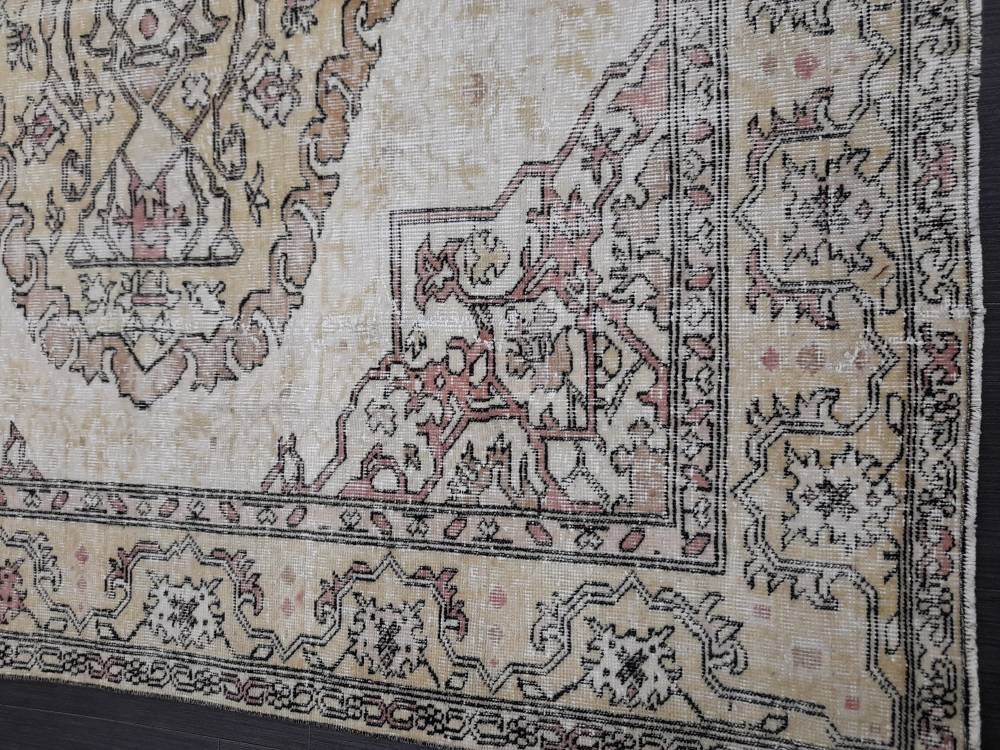 Distressed TURKISH RUG, VINTAGE Rug Living Room Rug Oushak Rug 6x10 Hand woven Rug, Earth Tones rug, Vintage Oriental Rug farmhouse rug