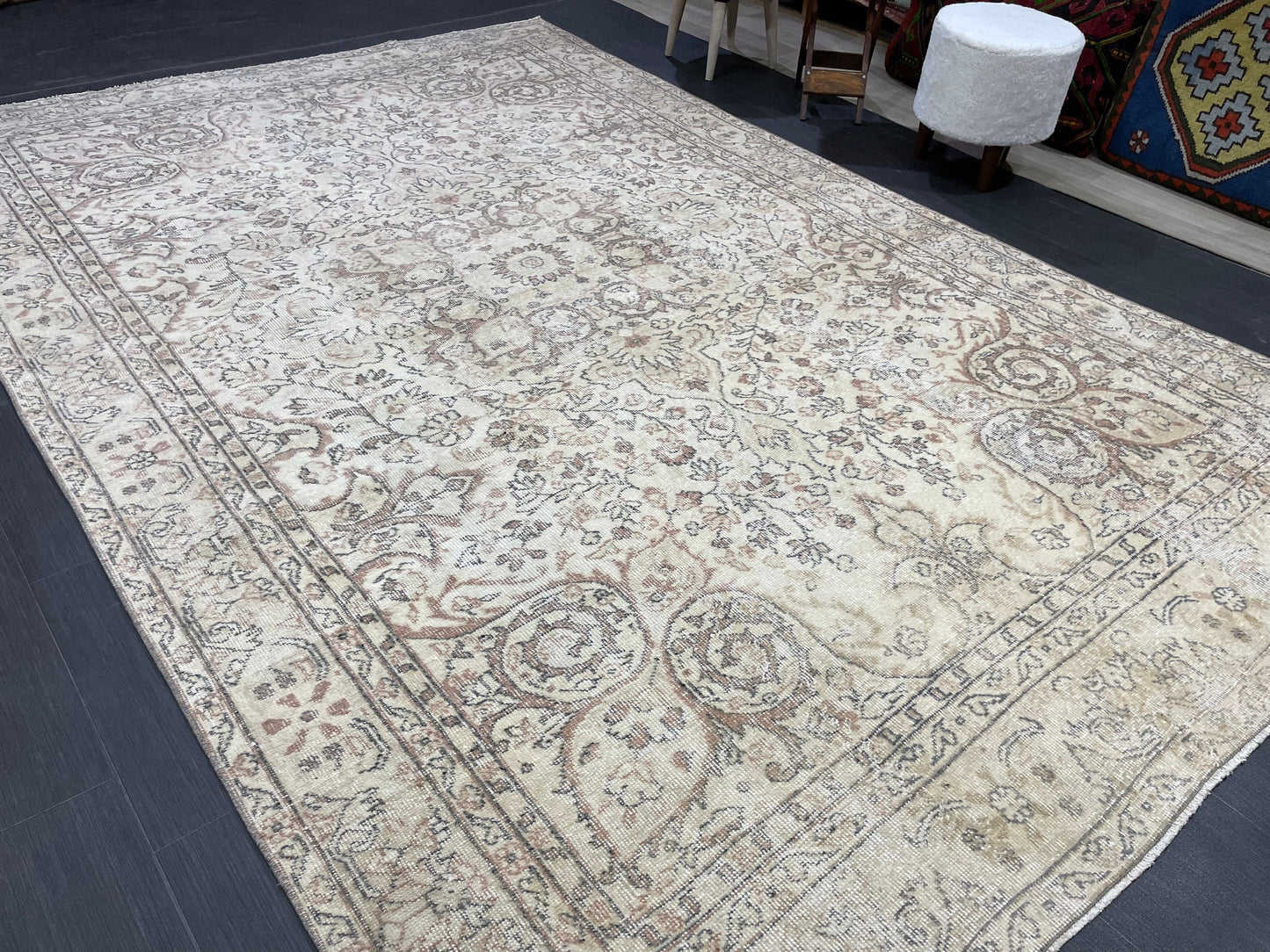 Muted Persian RUG Neutral Vintage 6.4 x 9.7 Rug Large Vintage Rug Wool Oushak Rug Hand Made Rugs Vintage Turkish Rug Neutral Rug