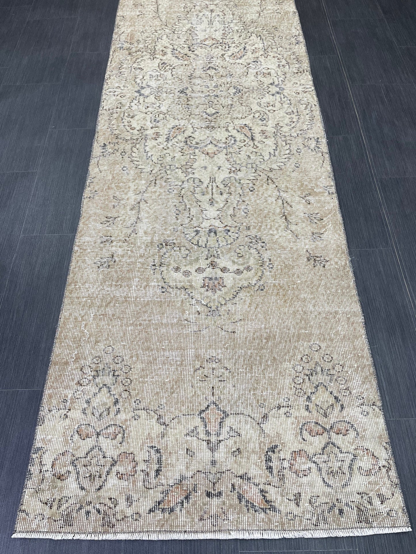 Oushak Runner Rug 2.7 x 10.2 Muted Turkish Runner Rug Vintage Neutral Runner Rug Hallway Natural Runner Rug Kitchen Runner Rug Wool Runner