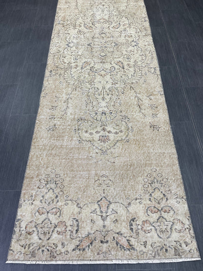 Oushak Runner Rug 2.7 x 10.2 Muted Turkish Runner Rug Vintage Neutral Runner Rug Hallway Natural Runner Rug Kitchen Runner Rug Wool Runner