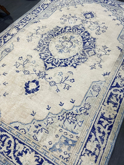 Muted Vintage RUG, muted Turkish Oushak Rug, Antique 4.6 x 6.8 Rug, Distressed Vintage Wool Rug, Handmade Rug, Hand Knotted Turkish Rug