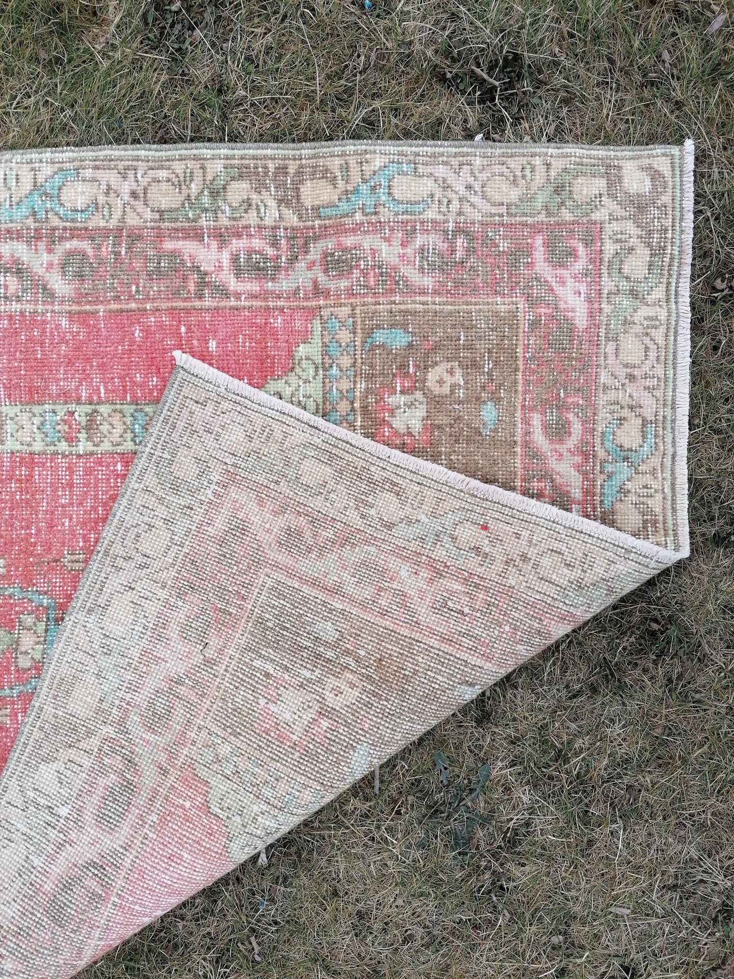 Turkısh rug 5'5x3'3 vıntage rug,wool rug,