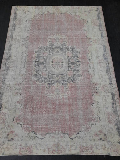 Distressed Vintage Rug TURKISH HAND MADE Rug 6 x 8.8 Vintage Turkish Rug Oushak Rug Turkish Oriental Rug Persian Vintage Oushak Rug Wool Rug