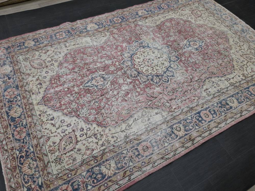 Vintage Turkish Rug 6.6 x 10 Red Vintage Persian Rug Muted Vintage Rug Wool Muted Oushak Rug Hand Made Rugs Vintage Distressed Turkish Rug