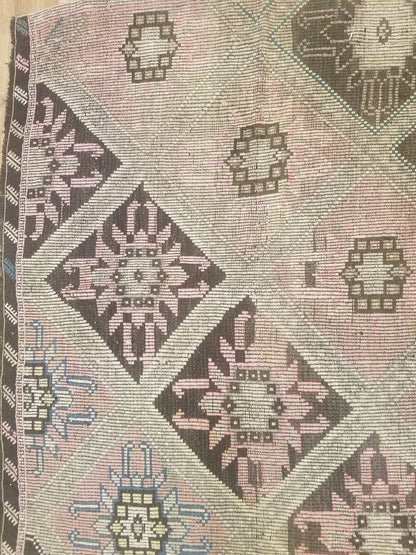 6 x 9 flatwoven with embroidery rug, handmade kilim wool rug, vintage turkish rugs oushak rug vintage oushak rug, wool rug