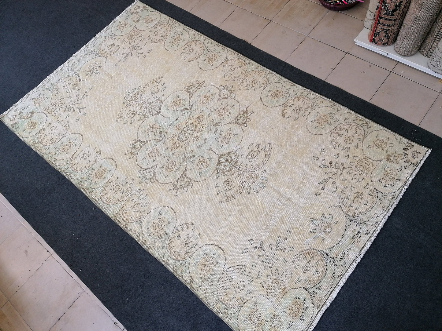 Vintage rug 8'7x5' muted wool oushak rug hand made rugs vintage turkish rug distressed rug