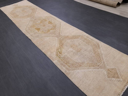 Neutral Vintage Runner Rug 2.6 x 11 Muted Turkish Runner Rug Vintage Runner Rug Hallway Runner Rug Kitchen Runner Rug Hallway Runner Rug