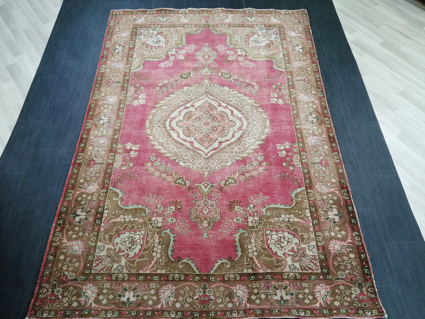 Vintage Persian Rug 6.5 x 9.6 Vintage Oriental Rug Handmade Persian Rugs Traditional Rug, Living room Rug, Vintage Oushak Rug, Wool Rug