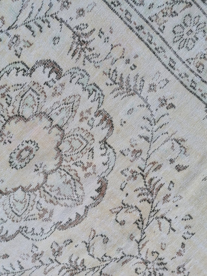 Large oushak rug, muted distressed vintage rug, faded turkish rug, neutral hand made wool rug 6x9'4 kitchen rug, bohemian rug