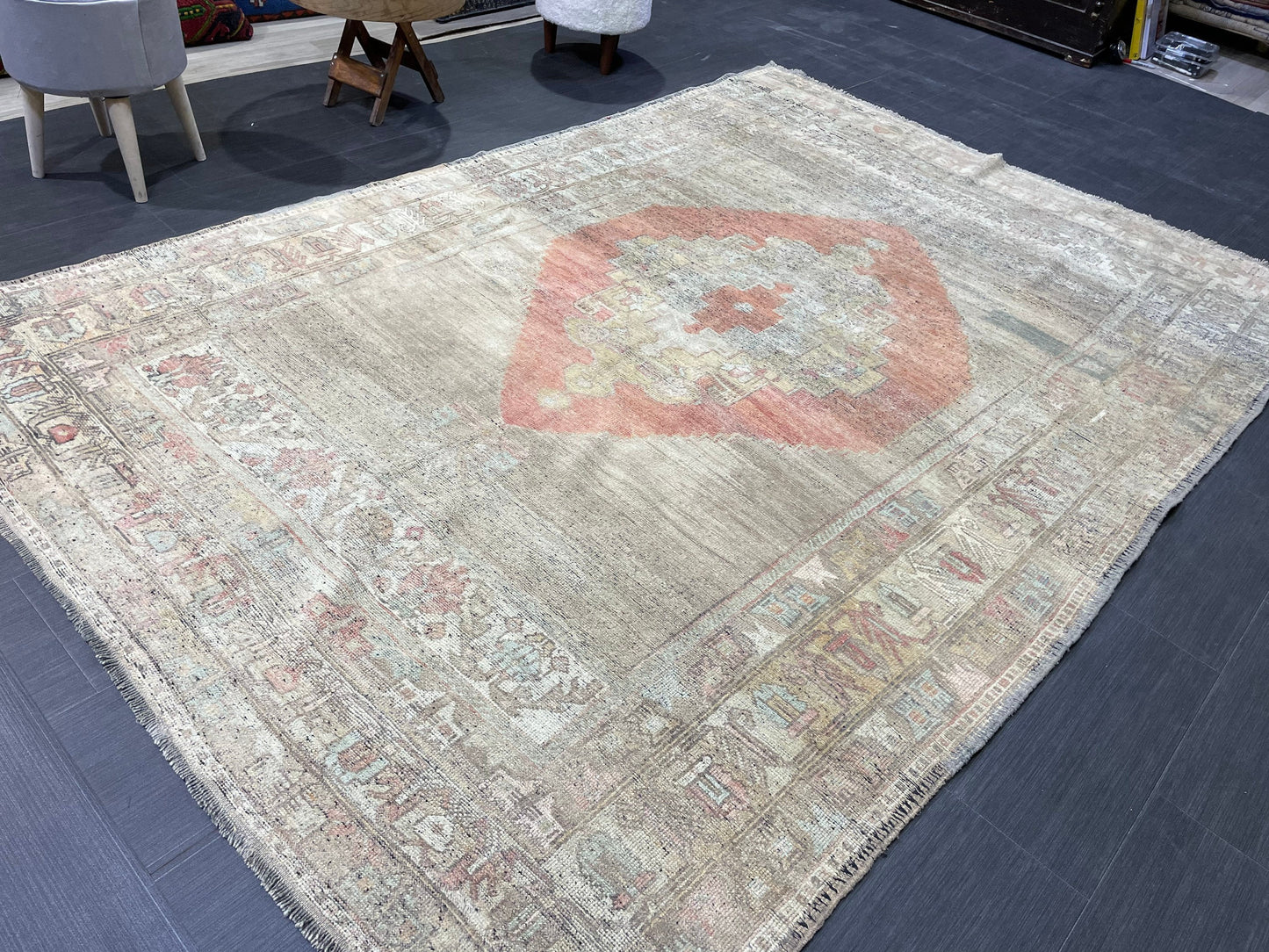 Vintage Rug, TURKISH 5.10 x 8.9 Rug, Vintage Wool Distressed Rug, Oushak Rug Orient Rug, Hand Knotted Rug, 100% Wool Rug, Handmade Rug