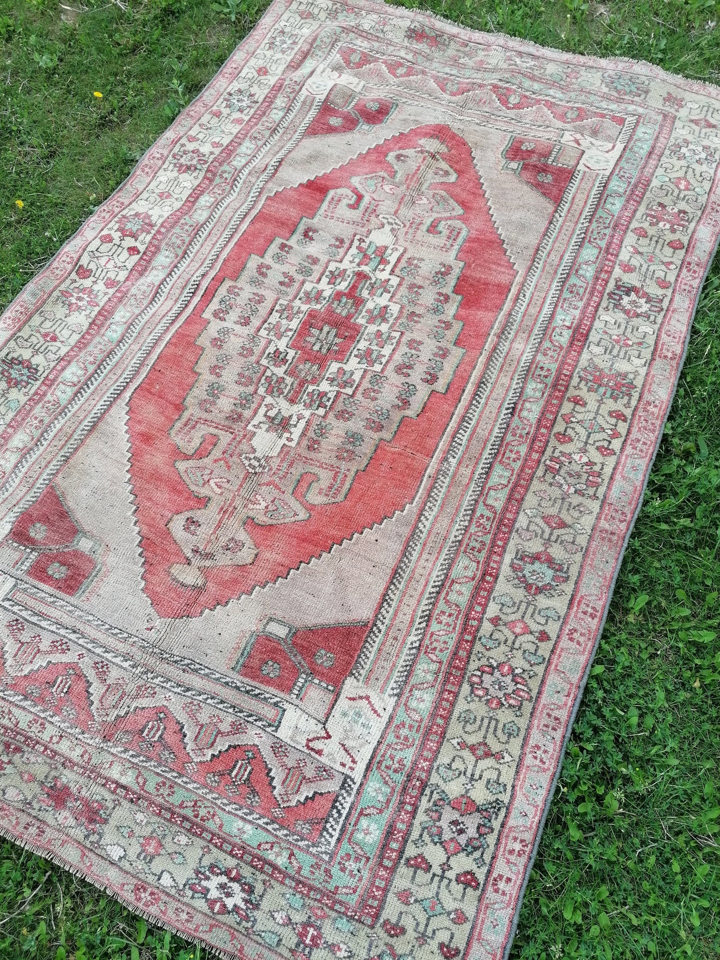 5x8 handmade anatolian rug, vintage Turkish wool rug, oushak bedroom rug, living room rug