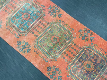 Vintage Runner Rug 2.8 x 11 Turkish Runner Rug Varigated Red Vintage Runner Rug Hallway Runner Rug Kitchen Runner Rug Wool Runner