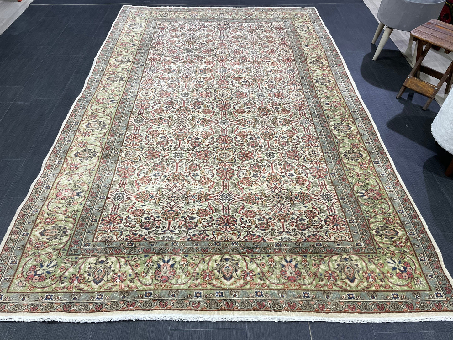 Persian RUG Hand Knotted 5.5 x 8.5 Rug Vintage Oushak Rug Vintage Quality Rug Wool Fine Knotted Rug Handmade Rug Vintage Turkish Rug