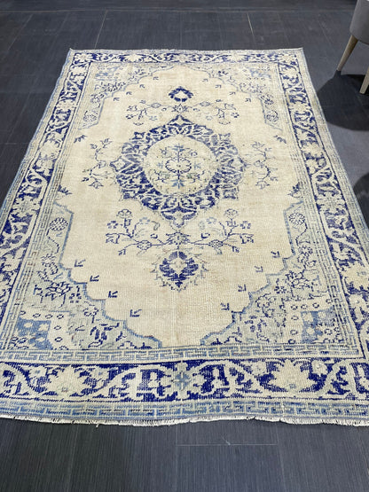 Muted Vintage RUG, muted Turkish Oushak Rug, Antique 4.6 x 6.8 Rug, Distressed Vintage Wool Rug, Handmade Rug, Hand Knotted Turkish Rug