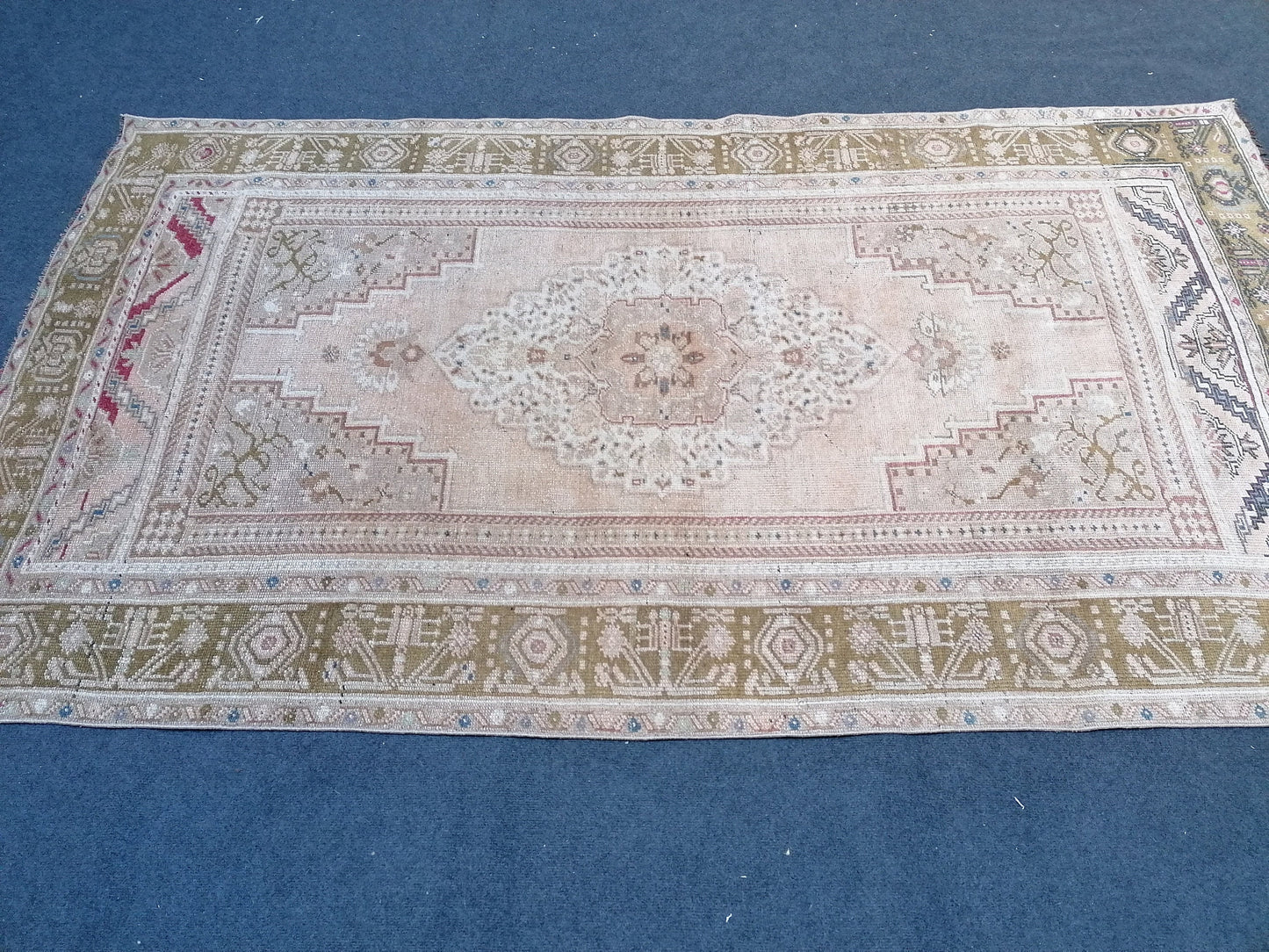 Oushak turkish rug, vintage turkish rug,oushak vintage rug,vintage rug,kitchen rug, vintage anatolian rug,unique hand made bohemian 8'4x4'9