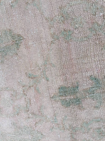 Pastel hallway wool runner rug, muted handmade runner rug 2'7x9'4 bohemian rug, vintage oushak runner, turkish runner rug