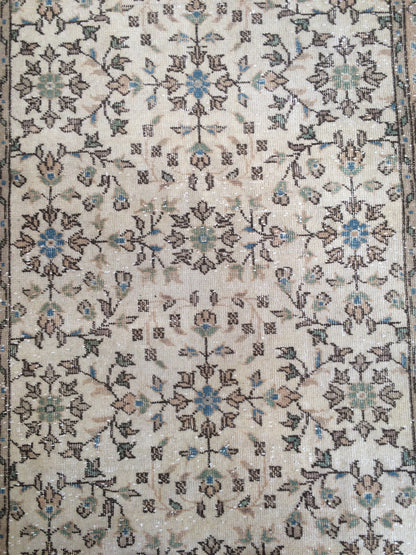 Floral Oushak Rug Bohemian Rug Turkish Rug Vintage Rug
