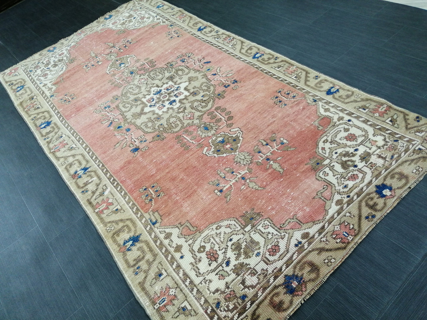 8.7 x 4.6 OUSHAK RUG TURKISH Oushak Rug Vintage Oushak Runner Rug Vintage Runner Rug Wool Oushak Rug Hand Made Rugs Vintage Turkish Rug