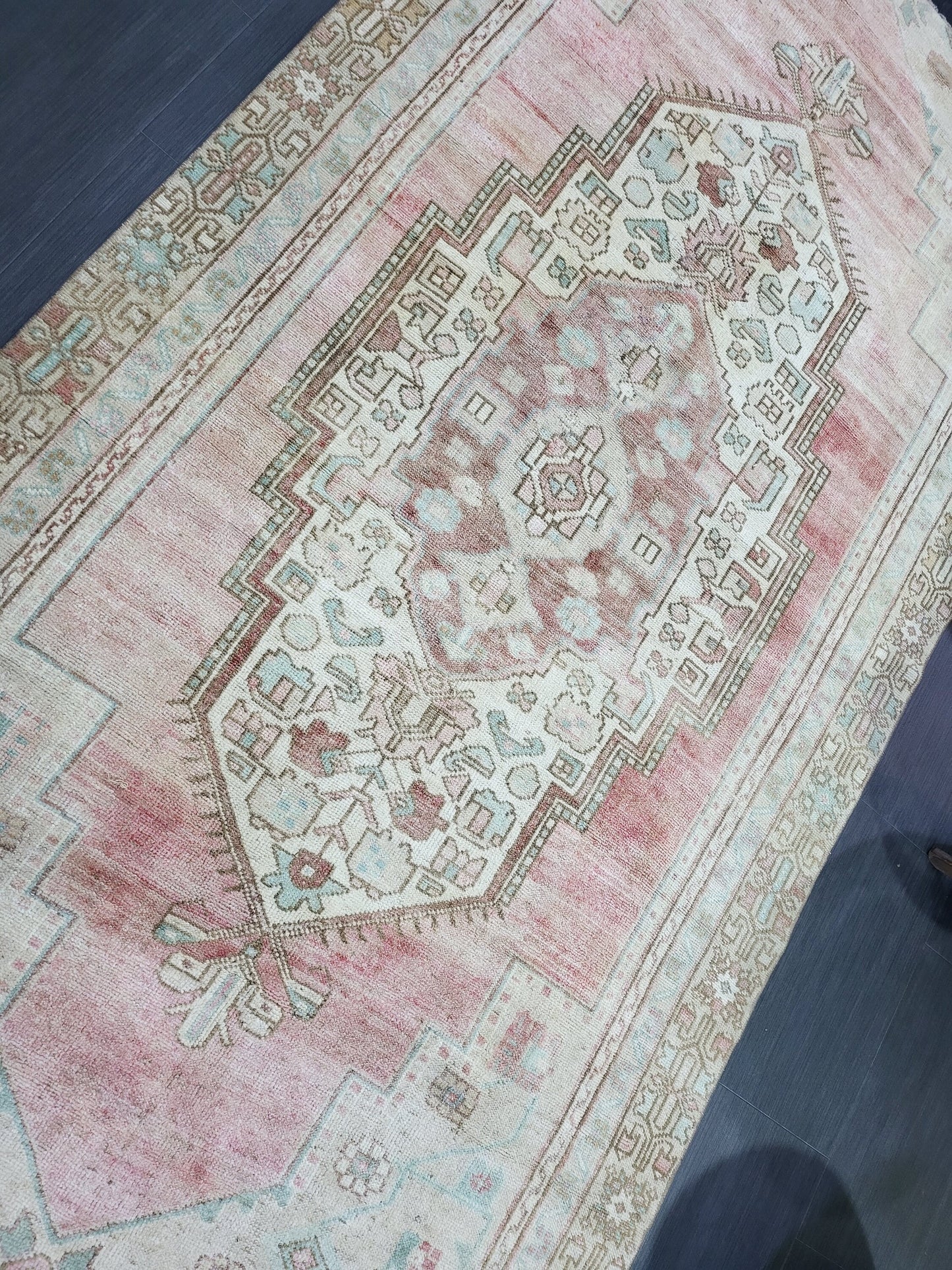 Antique Rug, Muted TURKISH RUG, 4.5 x 8.2 VINTAGE Rug, Living Room Rug, Oushak Rug, Handmade Rug, Earth Tones rug, Persian Rug,farmhouse rug