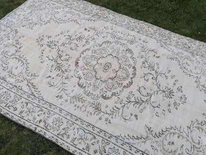 Large oushak rug, muted distressed vintage rug, faded turkish rug, neutral hand made wool rug 6x9'4 kitchen rug, bohemian rug