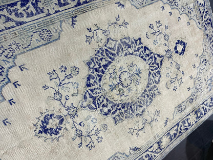 Muted Vintage RUG, muted Turkish Oushak Rug, Antique 4.6 x 6.8 Rug, Distressed Vintage Wool Rug, Handmade Rug, Hand Knotted Turkish Rug